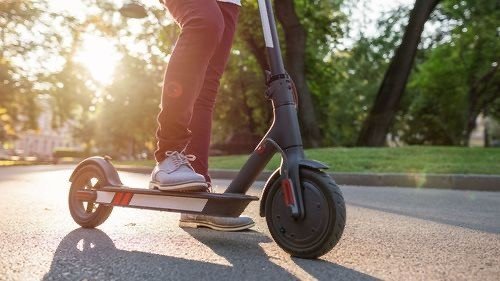 Paris to vote on banning e-scooter rentals